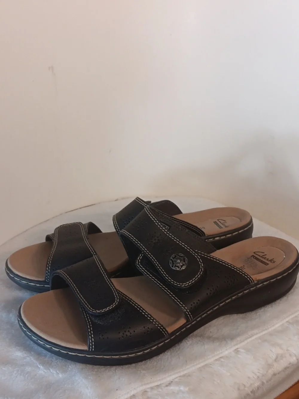 Clarks Black Leather Dual-Strap Slide Sandals